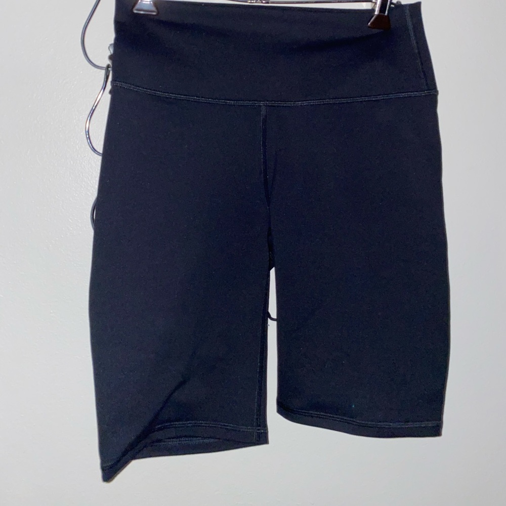 Fabletics powerhold bike shorts
